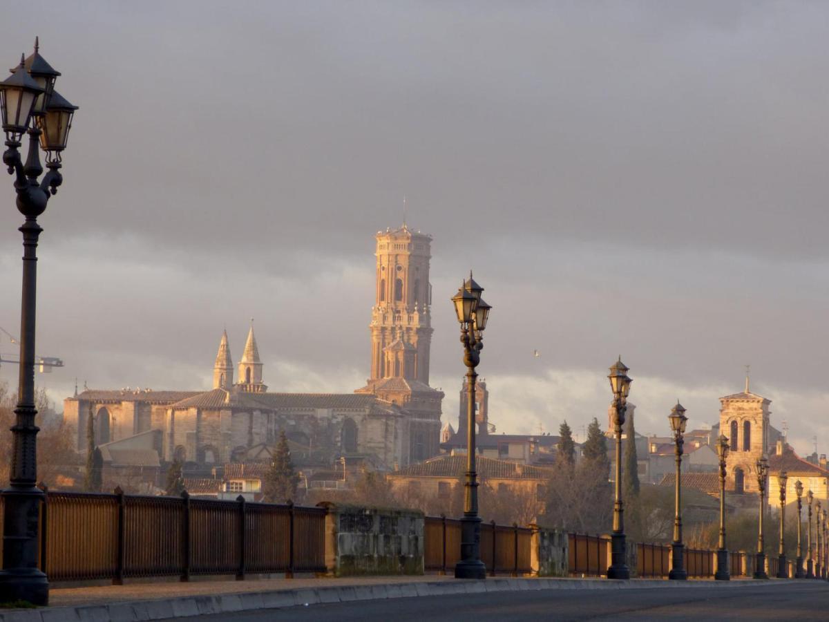 Palacete La Casa Del Abuelo Lägenhet Tudela Exteriör bild